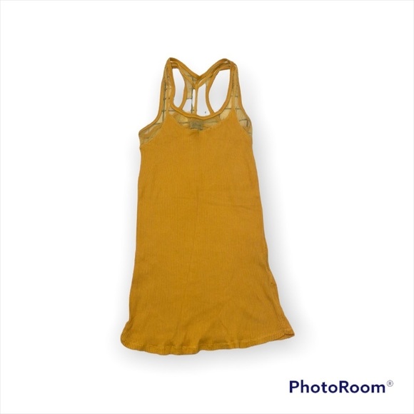 🔥2/$15 Guess Ribbed Racerback Tank Top - Picture 1 of 13